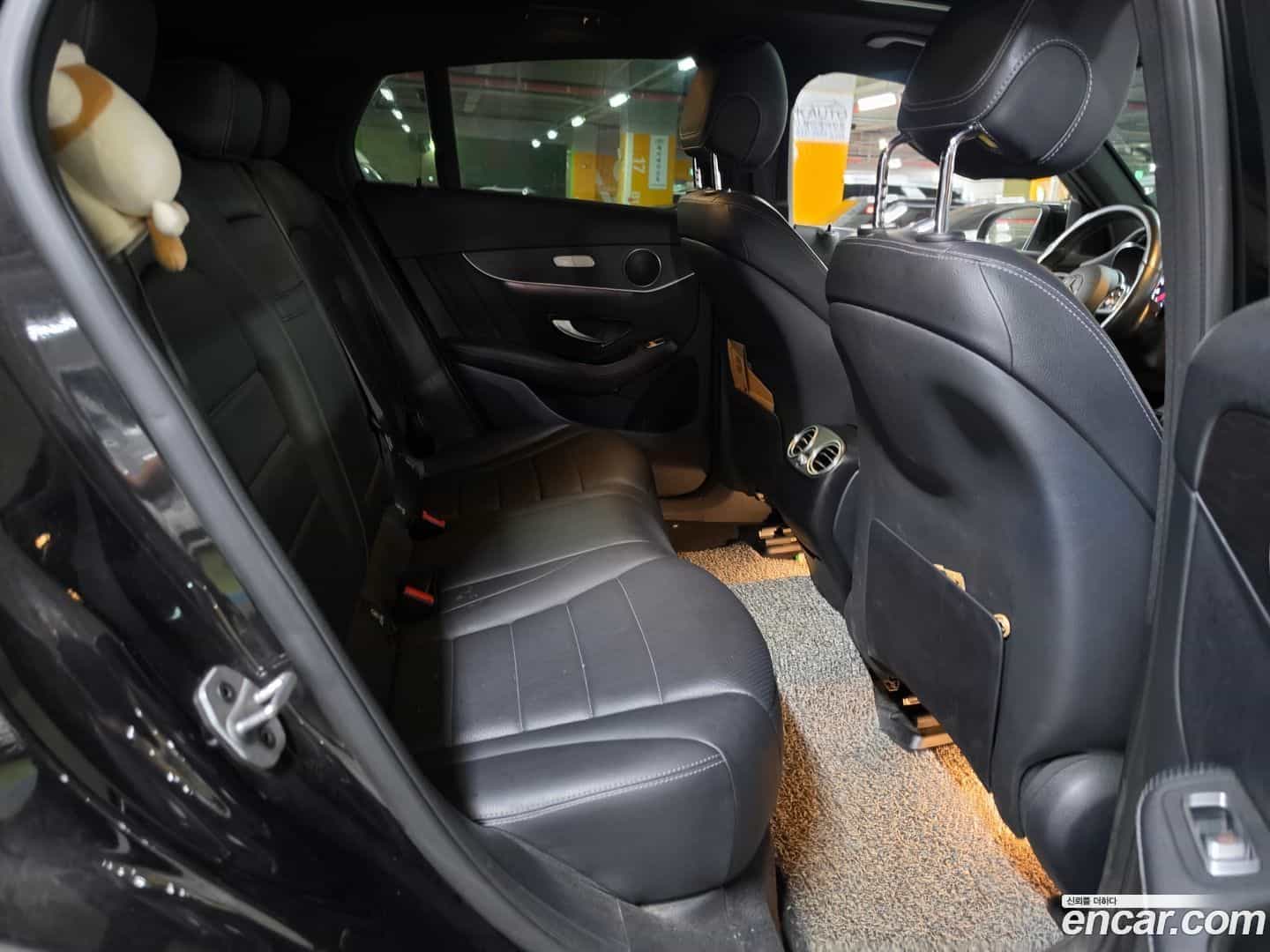 GLC-Class Mercedes-Benz 2021.4-OPTION-020