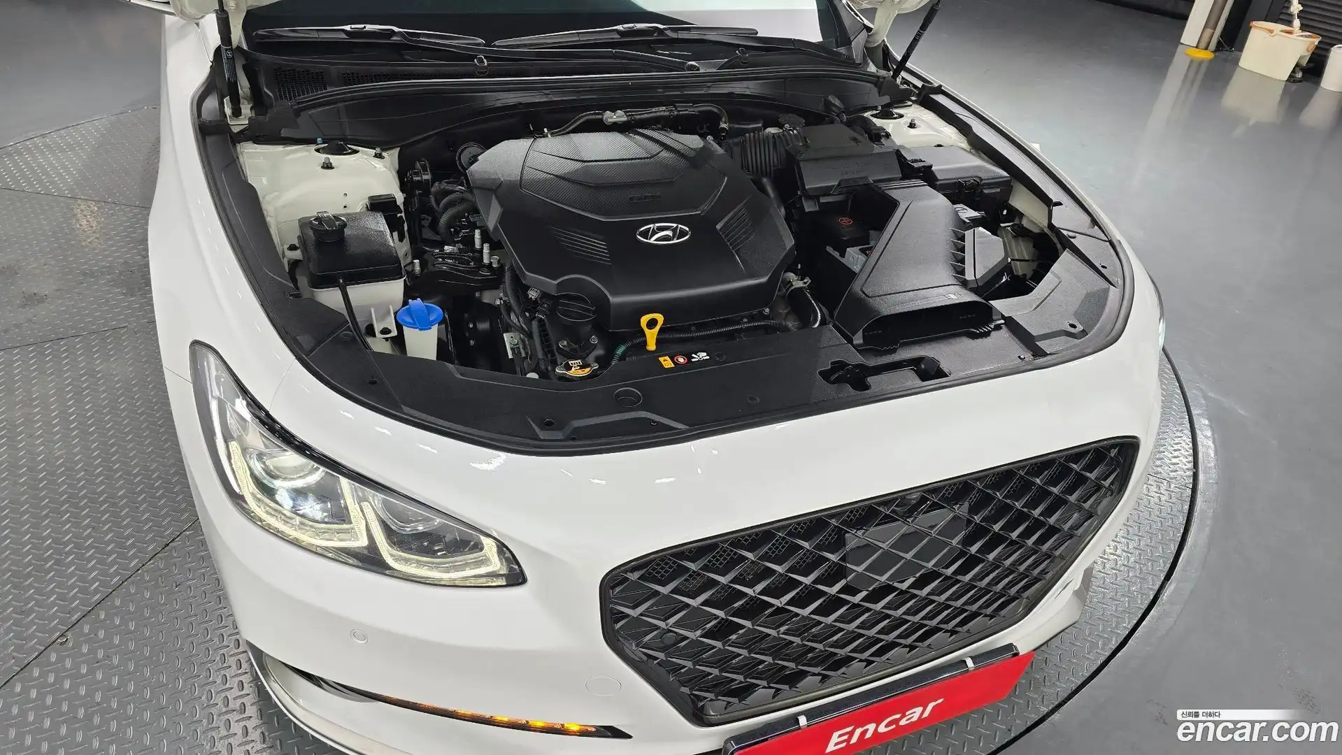 Grandeur Hyundai 2018.8-OUTER-006