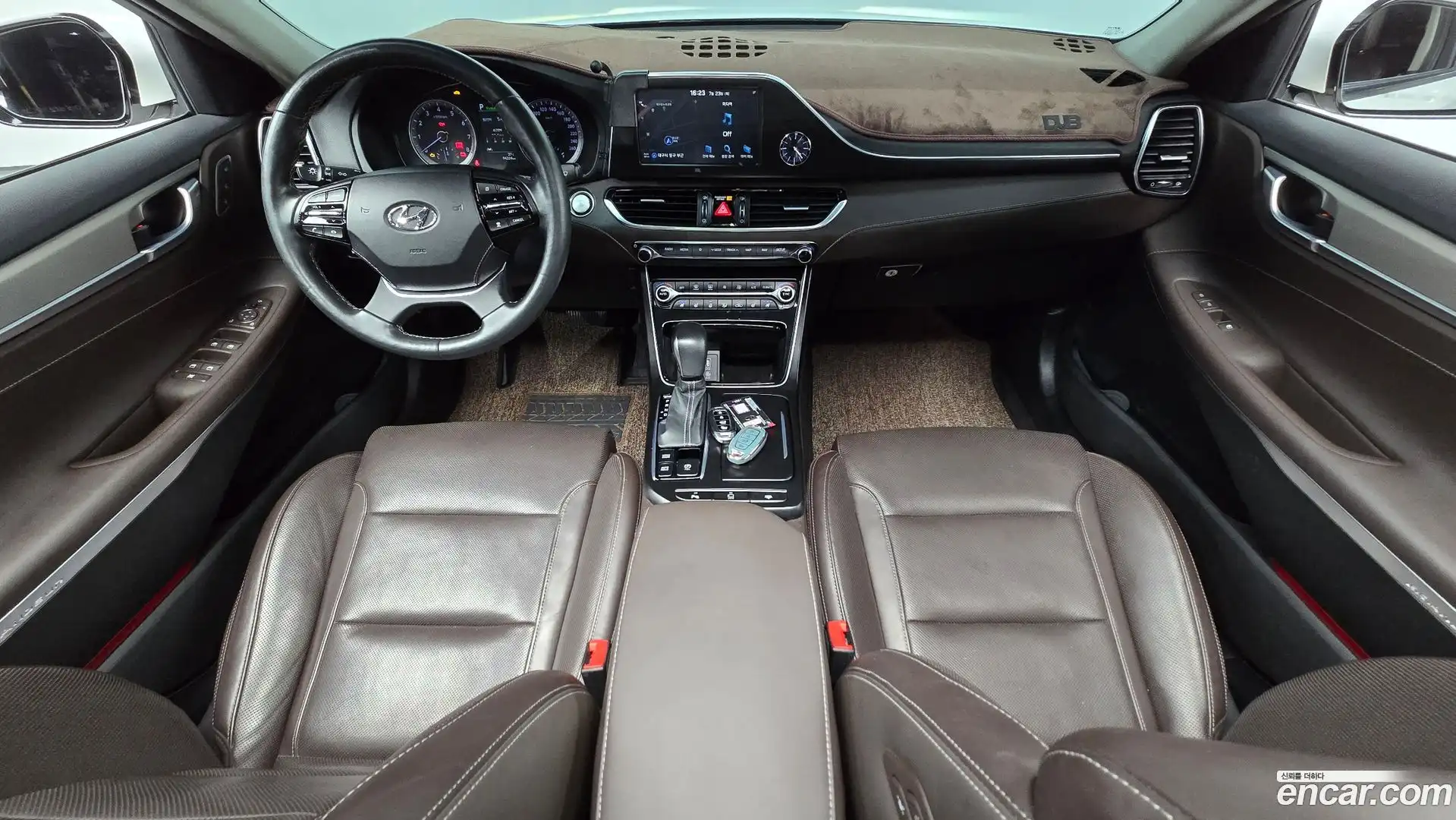 Grandeur Hyundai 2018.8-INNER-007