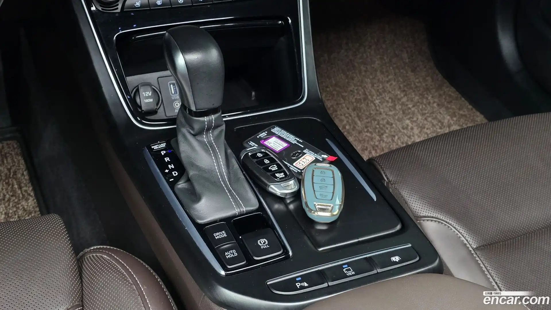Grandeur Hyundai 2018.8-INNER-009