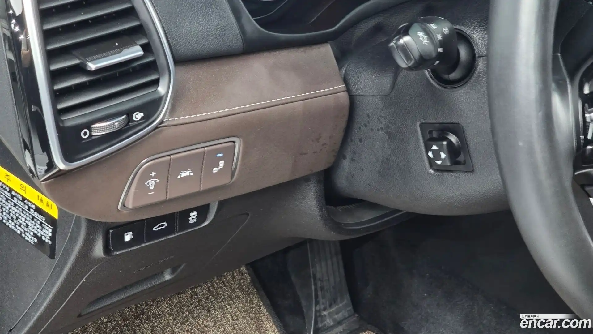 Grandeur Hyundai 2018.8-OPTION-017