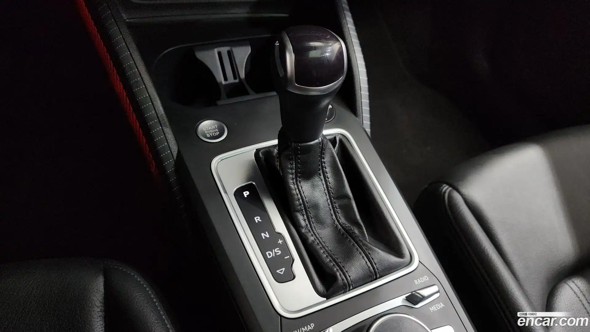 Q2 Audi 2023.11-INNER-009