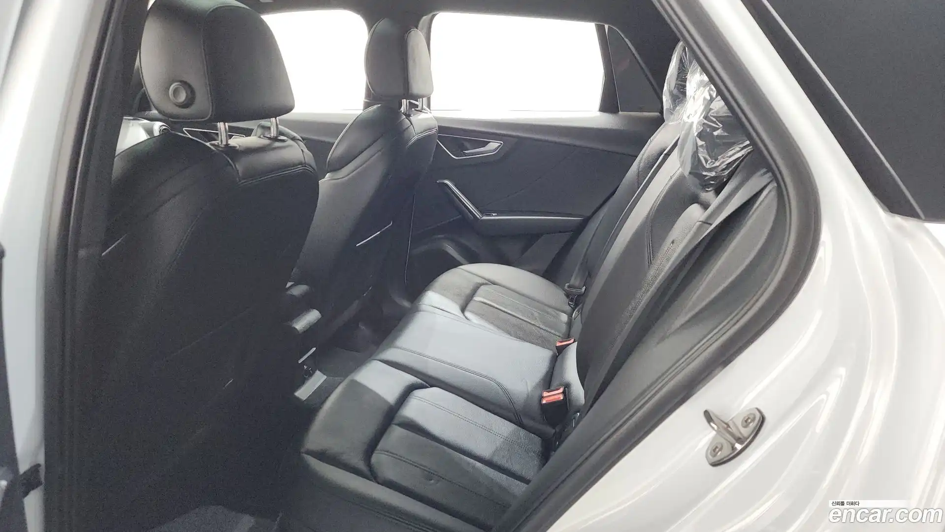 Q2 Audi 2023.11-OPTION-015