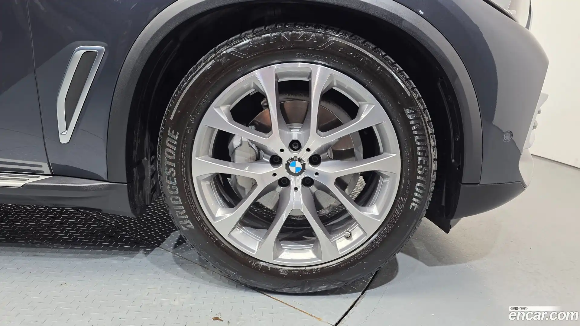 X5 BMW 2020.0-OUTER-005