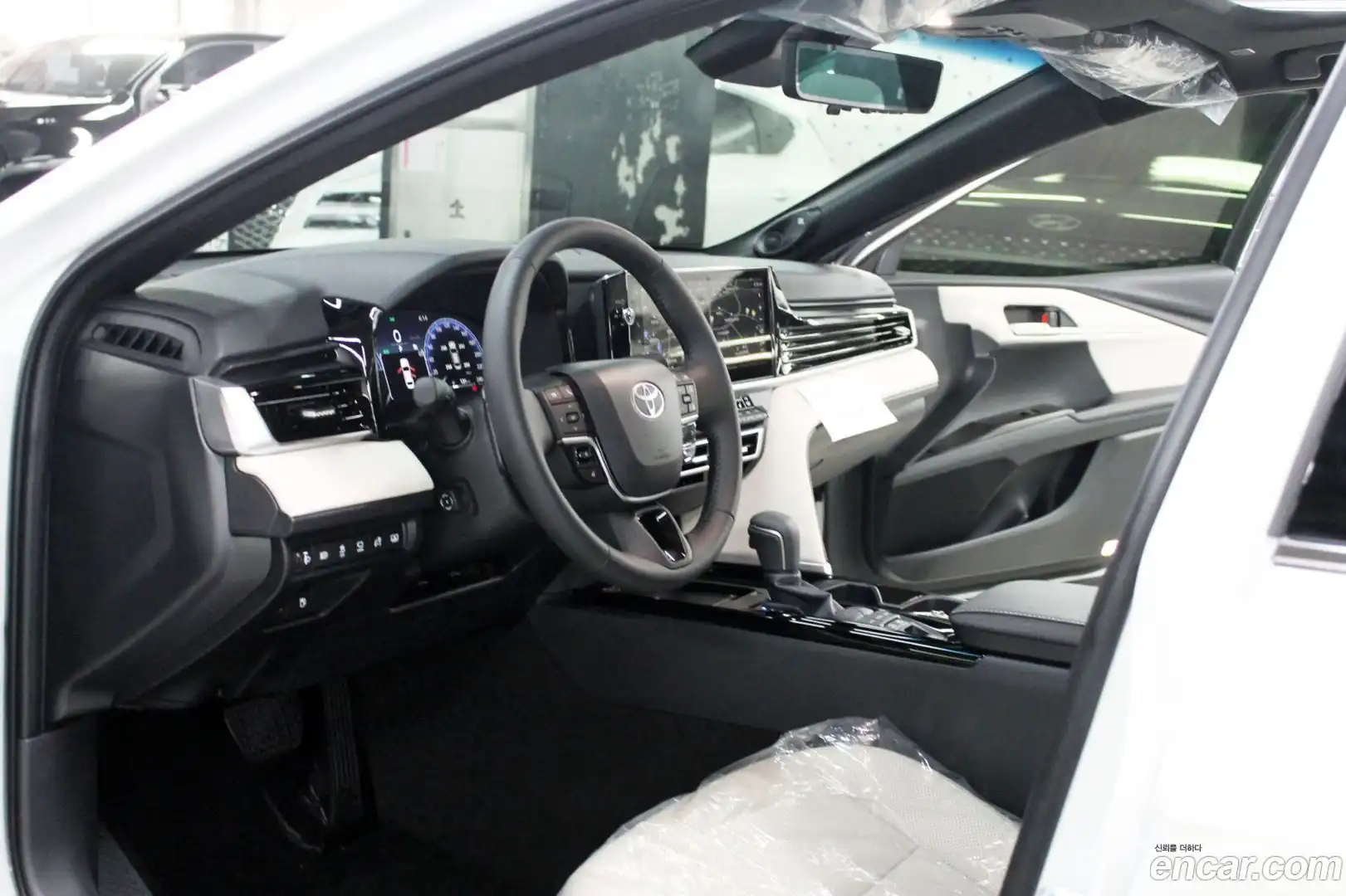 Camry Toyota 2026.6-INNER-008
