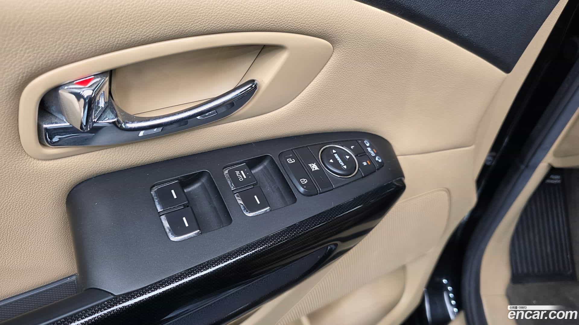Canival Kia 2016.9-OPTION-022