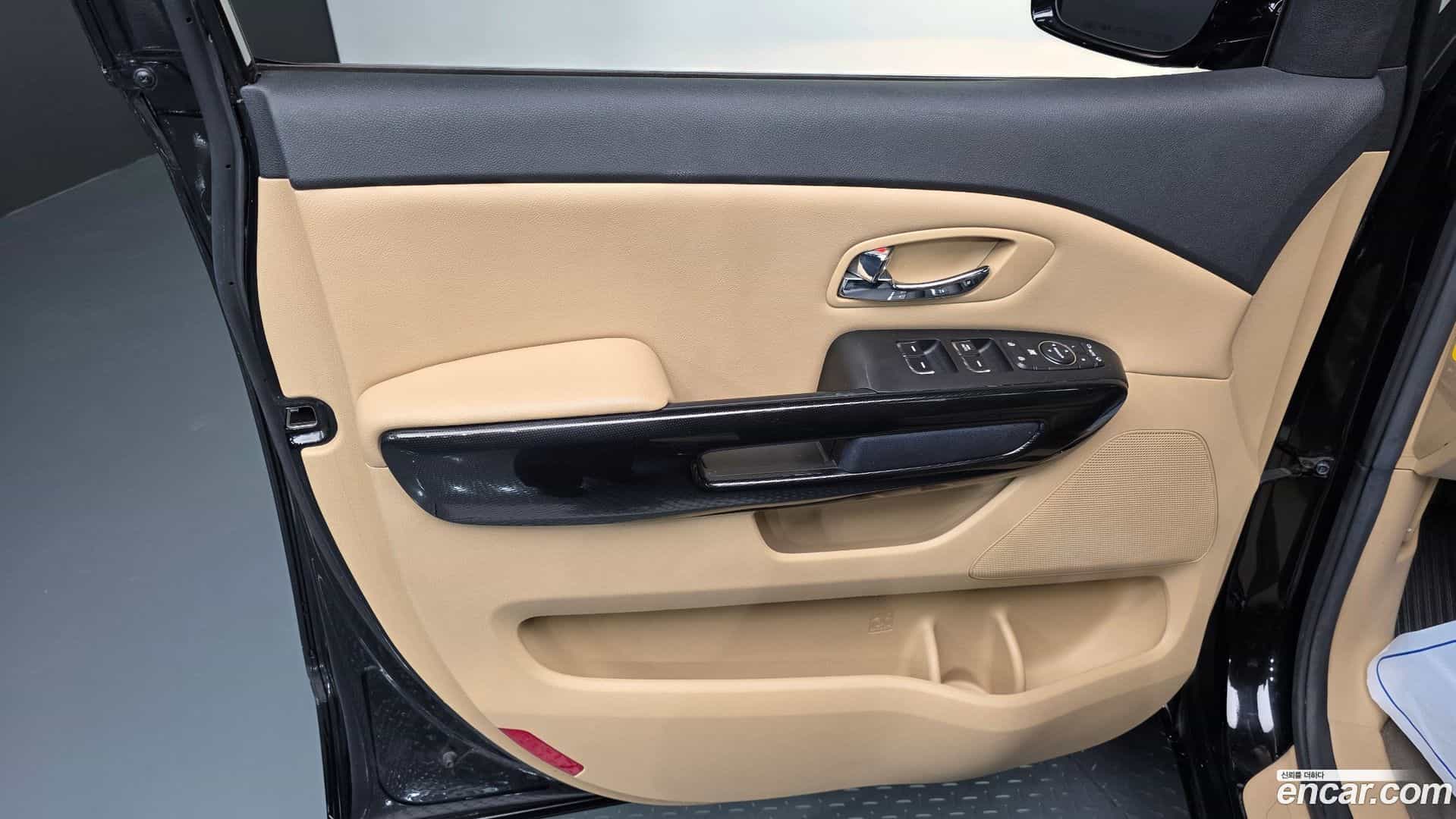 Canival Kia 2016.9-INNER-034