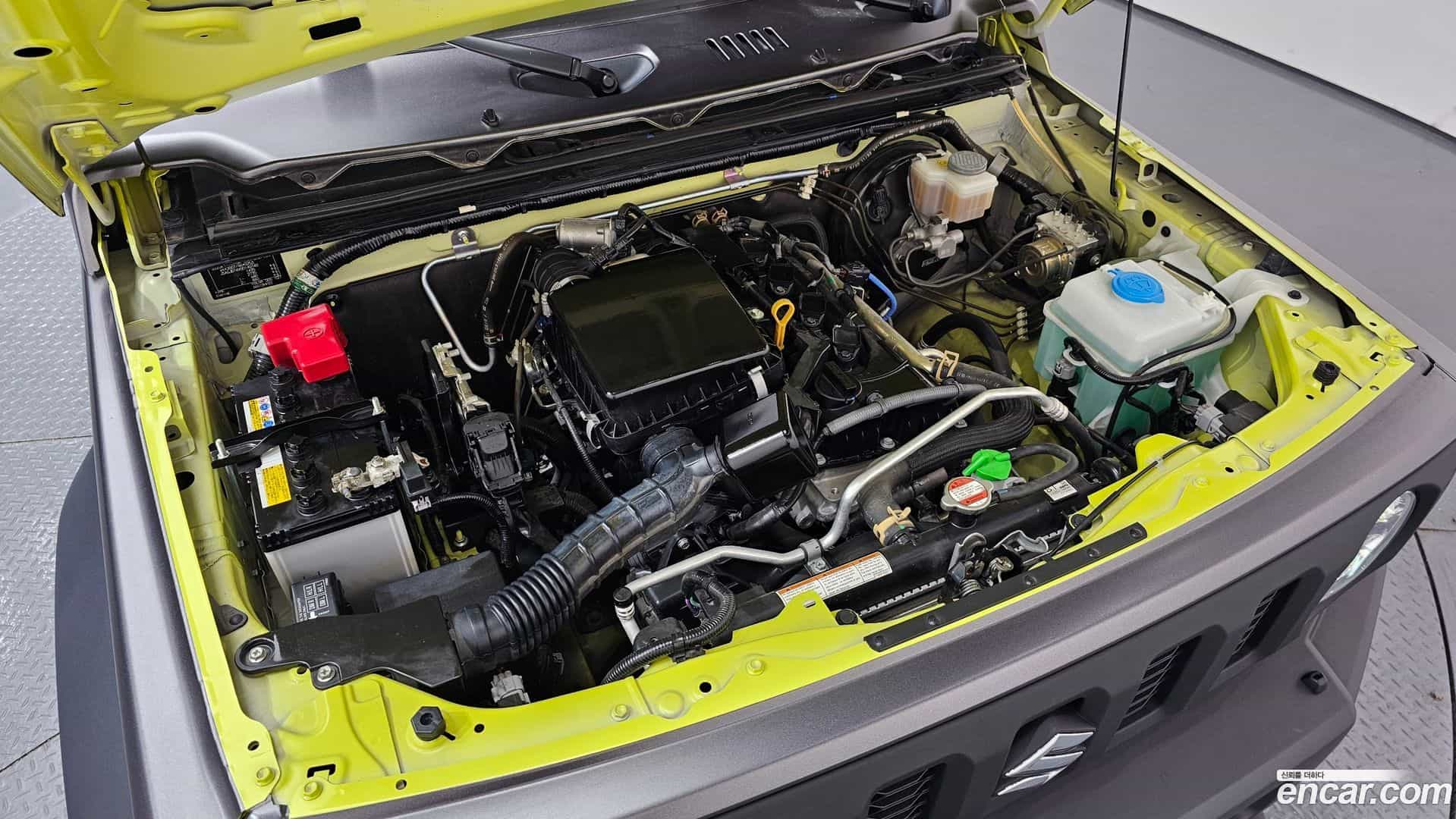 Jimny Suzuki 2021.2-OUTER-006