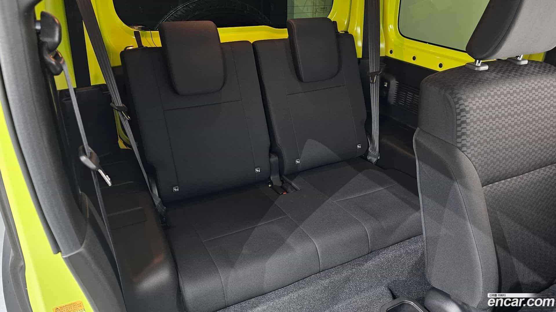 Jimny Suzuki 2021.2-OPTION-015