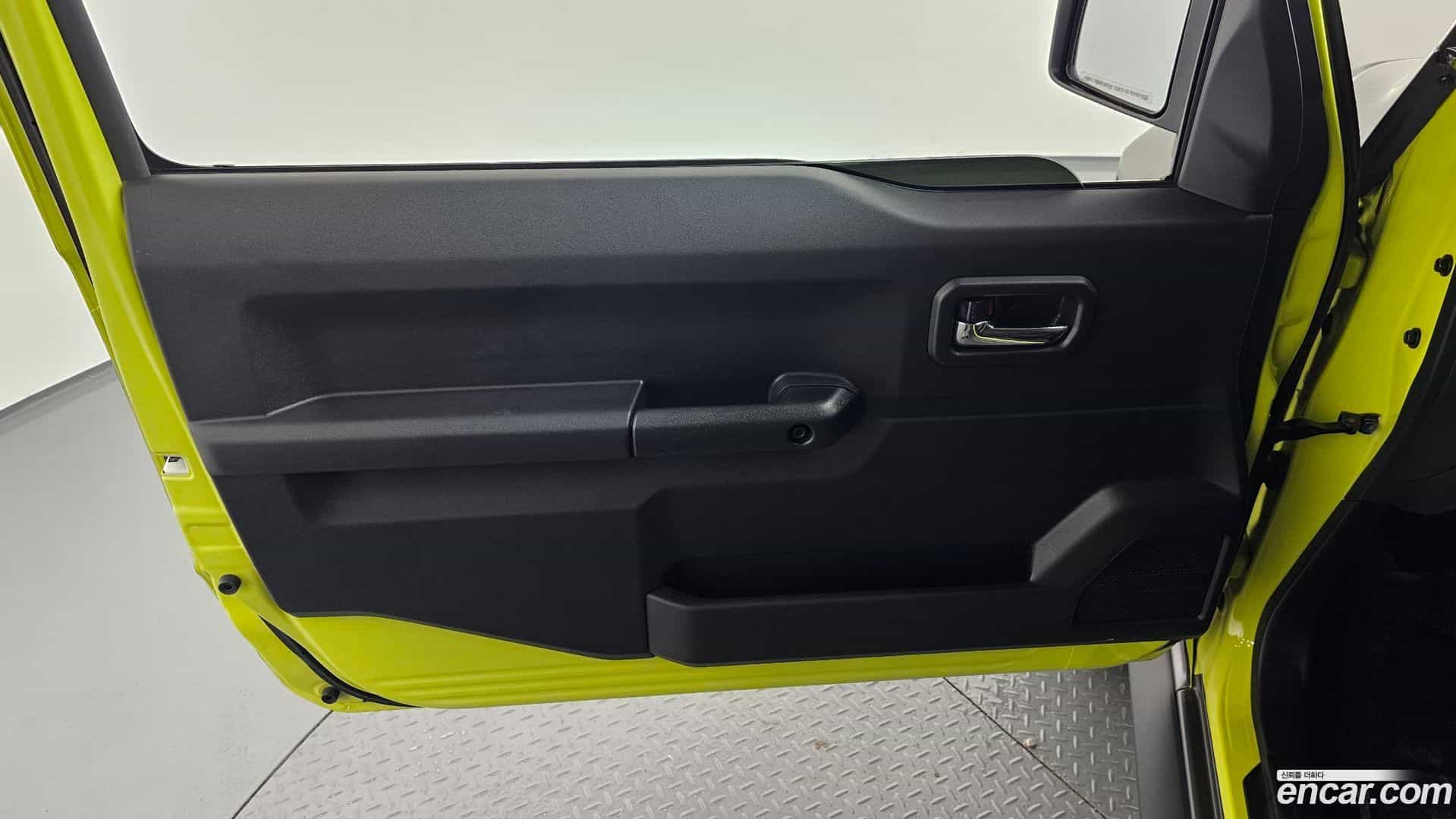 Jimny Suzuki 2021.2-INNER-034