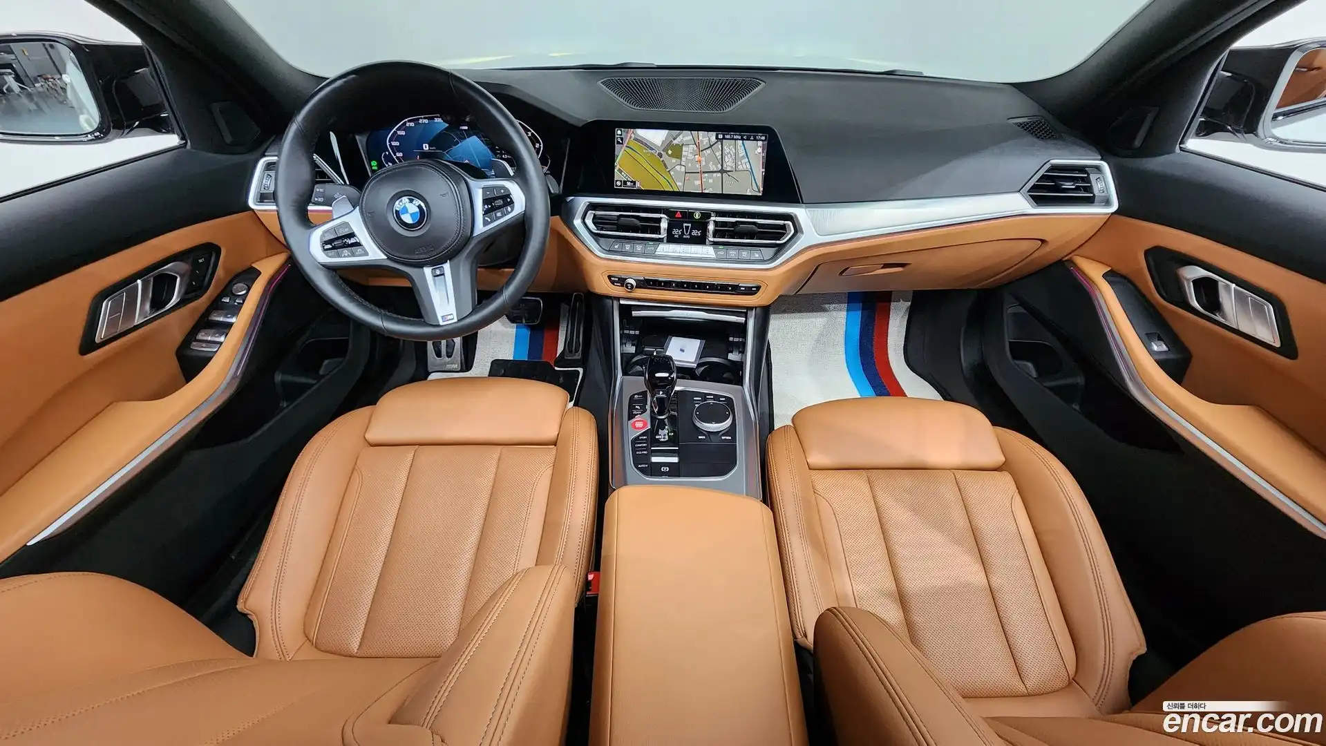 3-Series BMW 2022.5-INNER-007