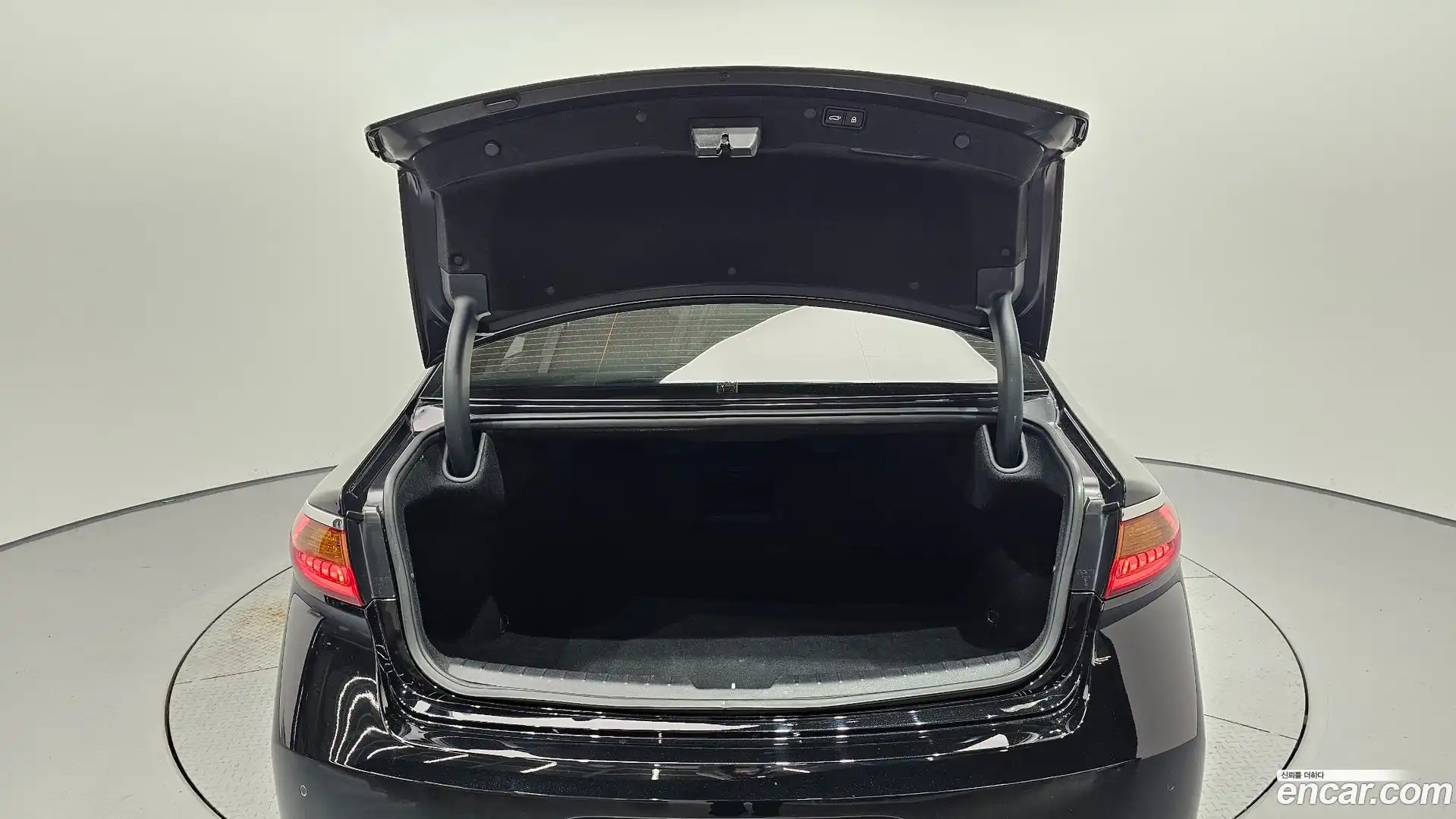 K7 Kia 2017.1-OPTION-044