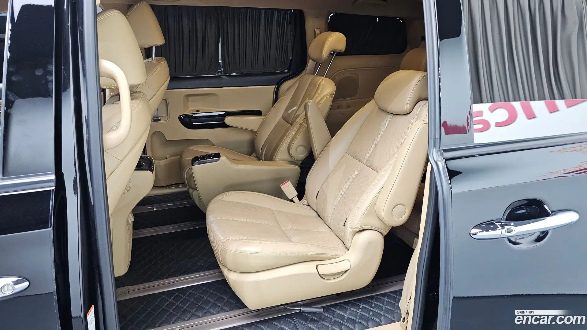 Canival Kia 2018.6-OPTION-016