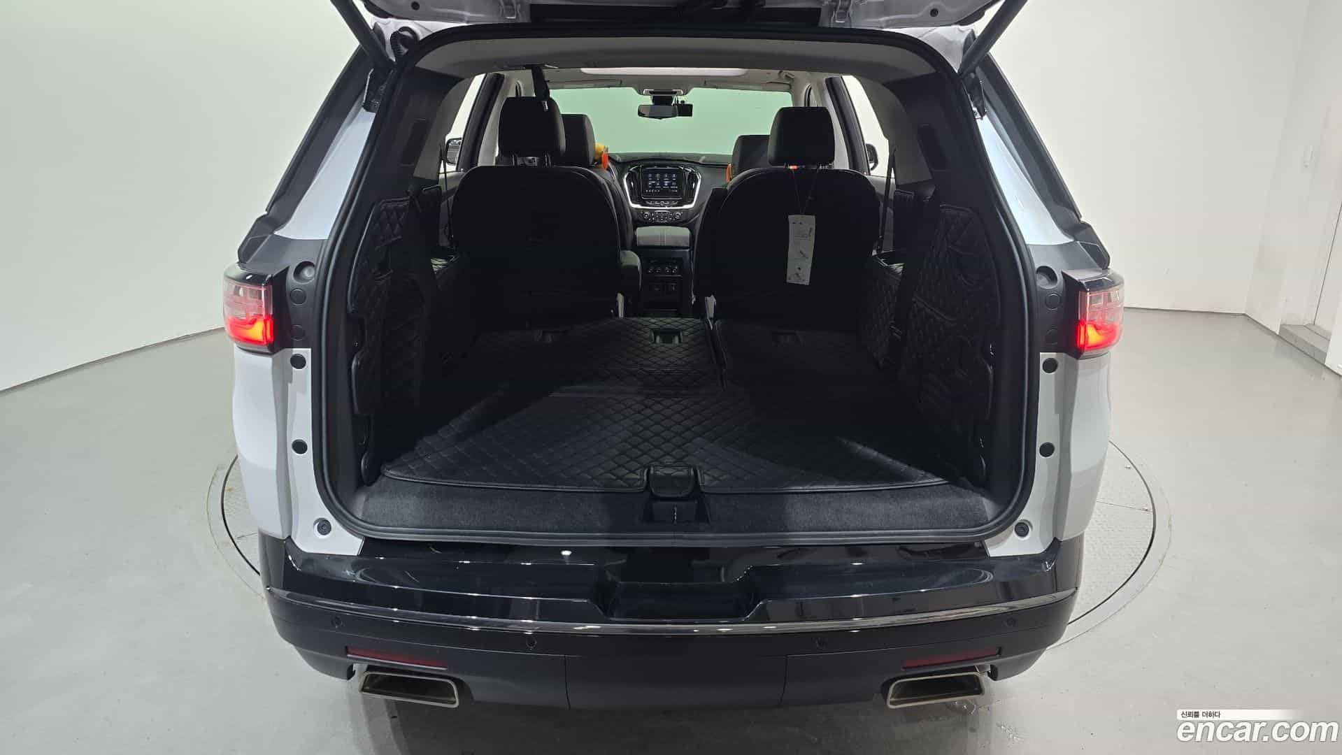 Traverse Chevrolet 2021.3-OPTION-024