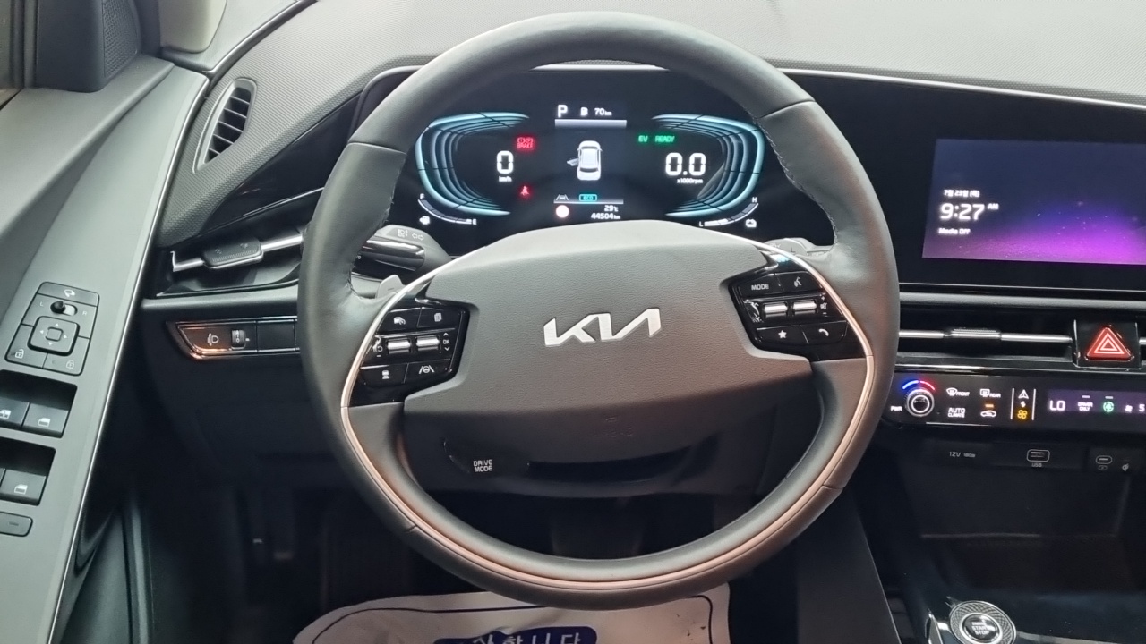 Niro Kia 2023.6-OPTION-017