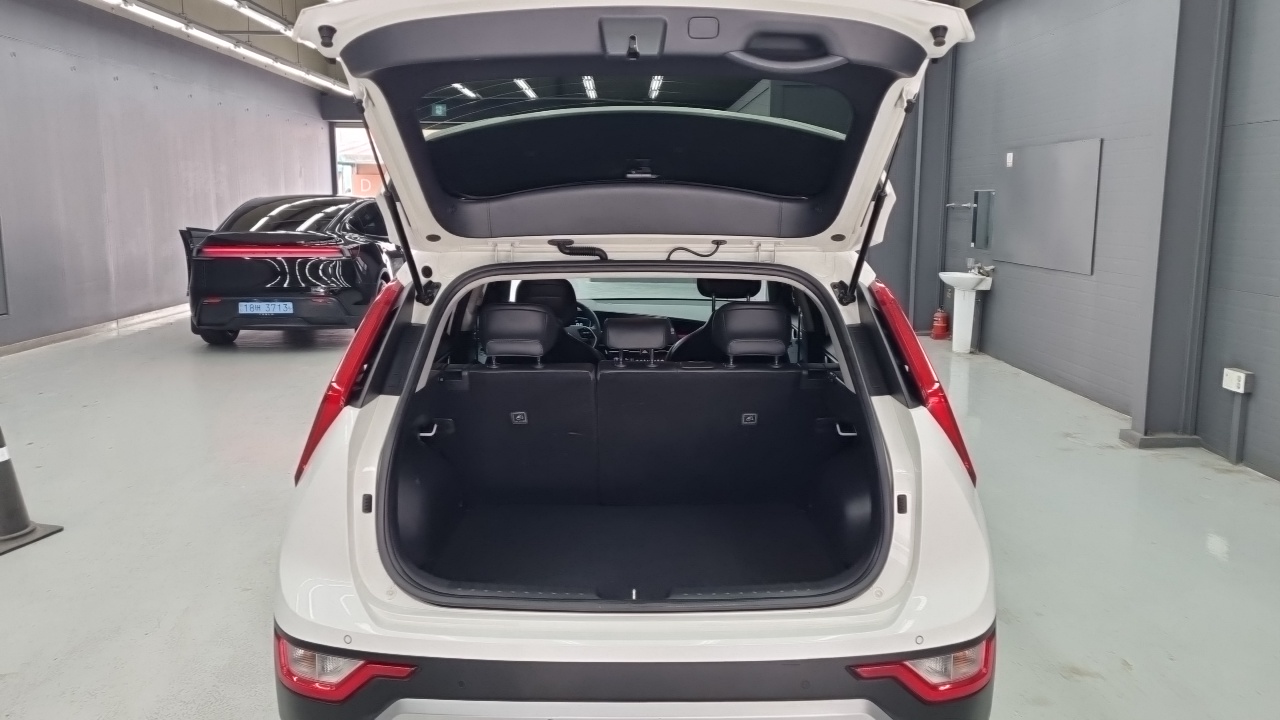 Niro Kia 2023.6-OPTION-020