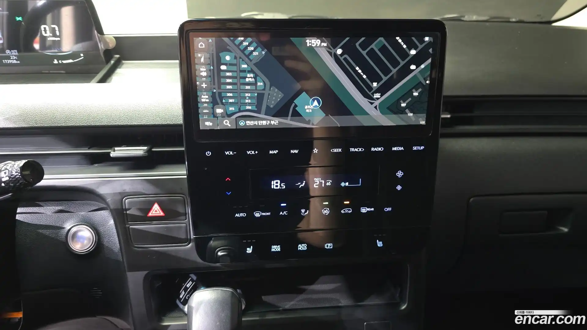 Staria Hyundai 2023.0-OPTION-023