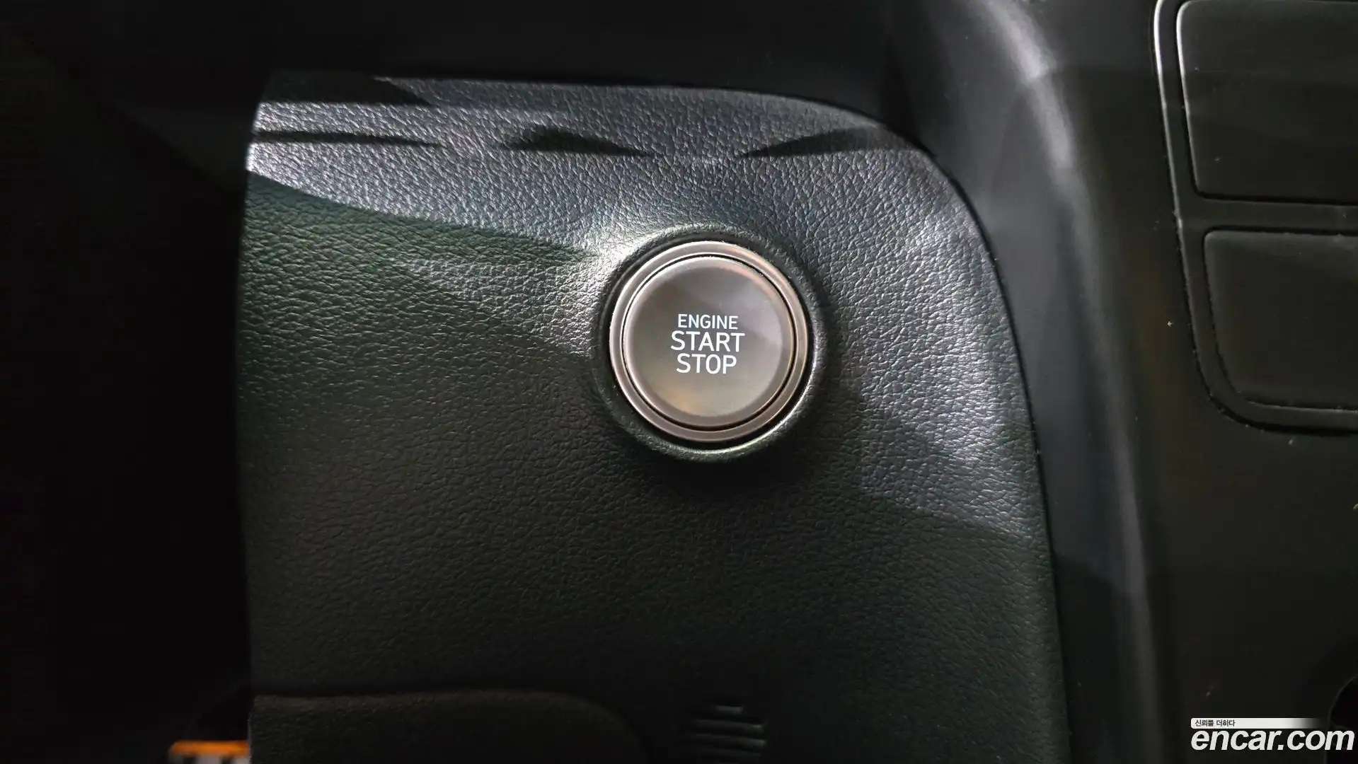 Staria Hyundai 2023.0-OPTION-024