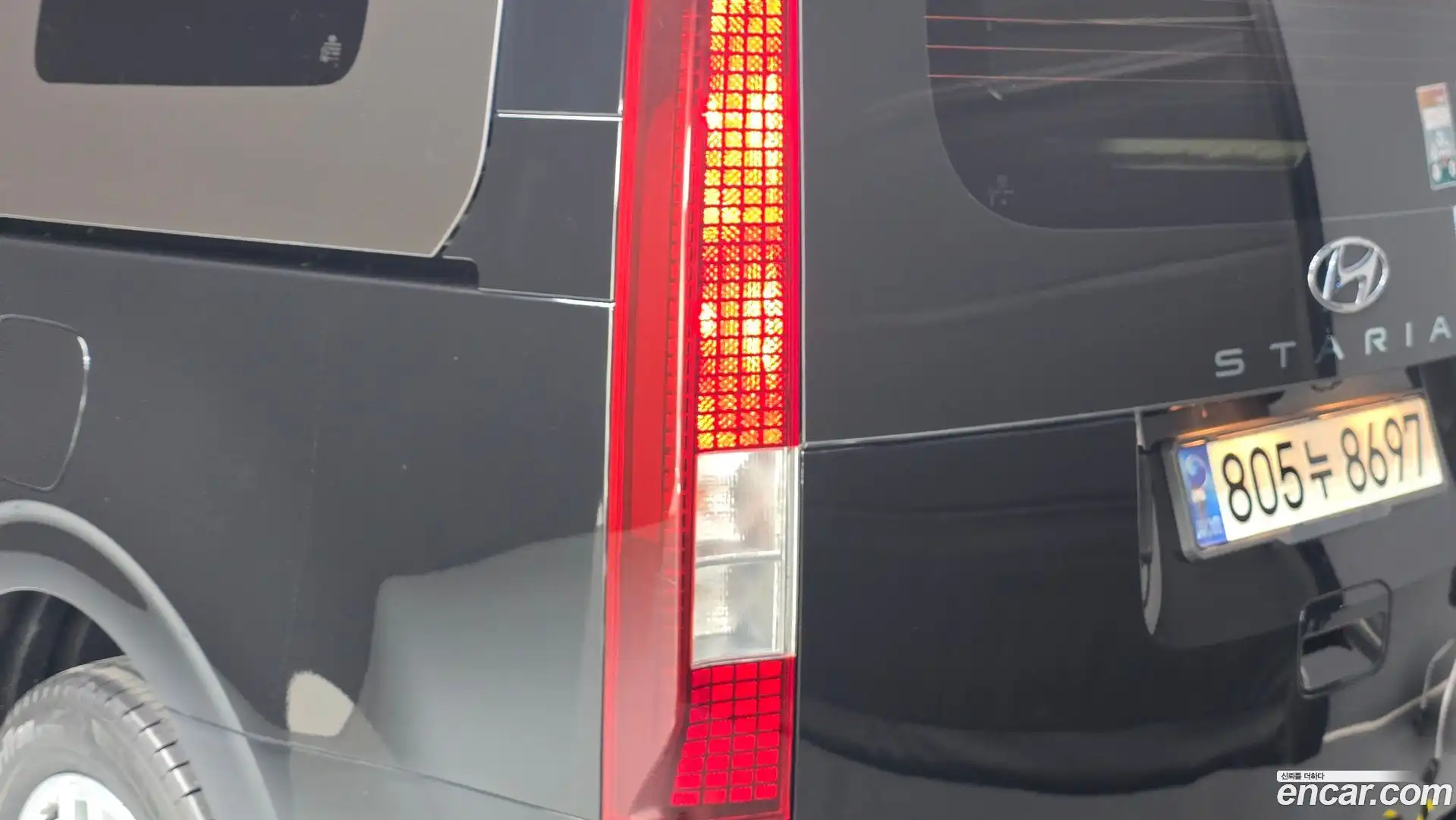 Staria Hyundai 2023.0-OUTER-033