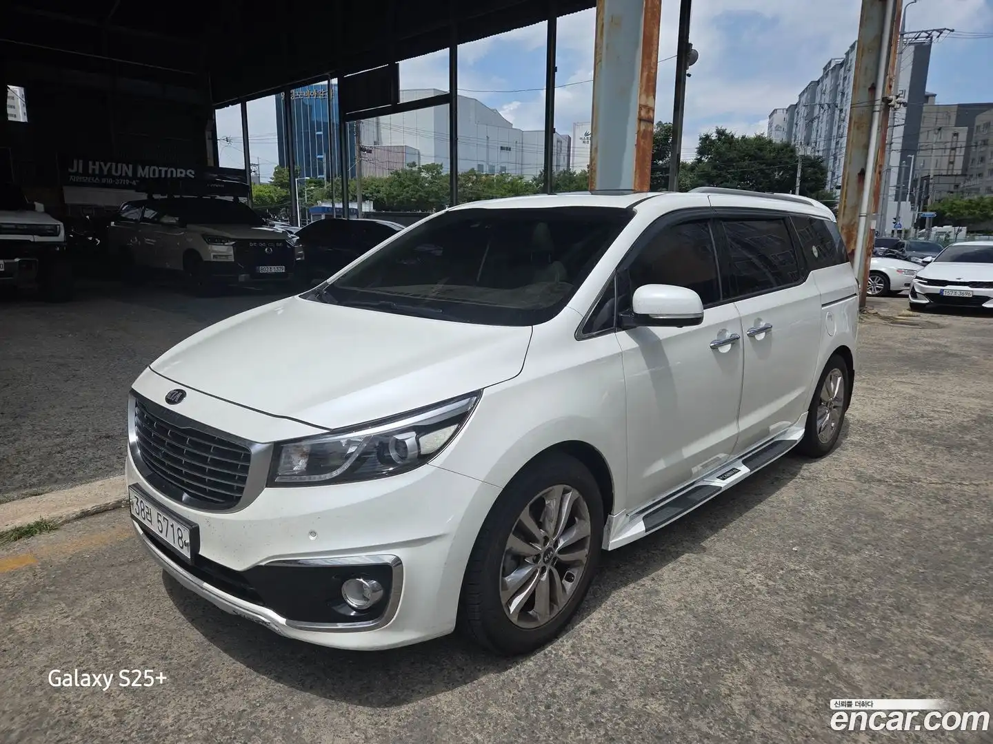 Canival Kia 2014.7-OUTER-001