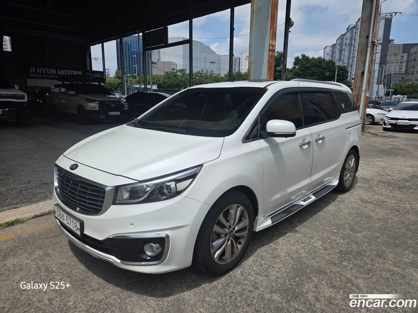 Main__Slider__Photo:Canival Kia 2014.7-0