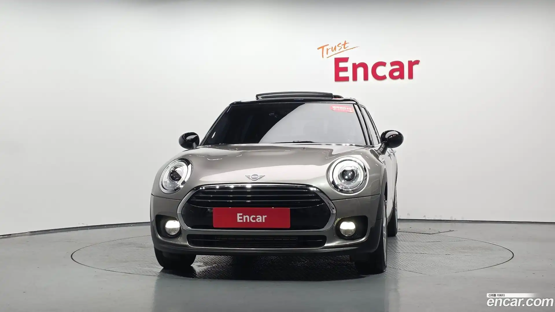 Clubman Mini 2019.6-OUTER-003