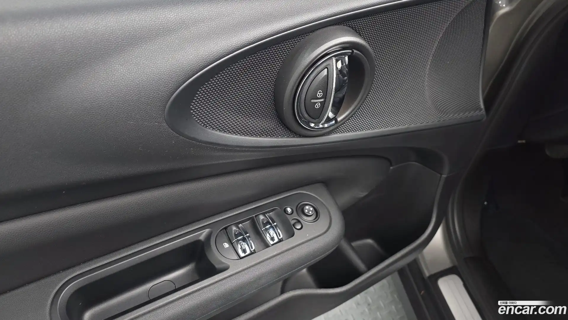 Clubman Mini 2019.6-OPTION-040