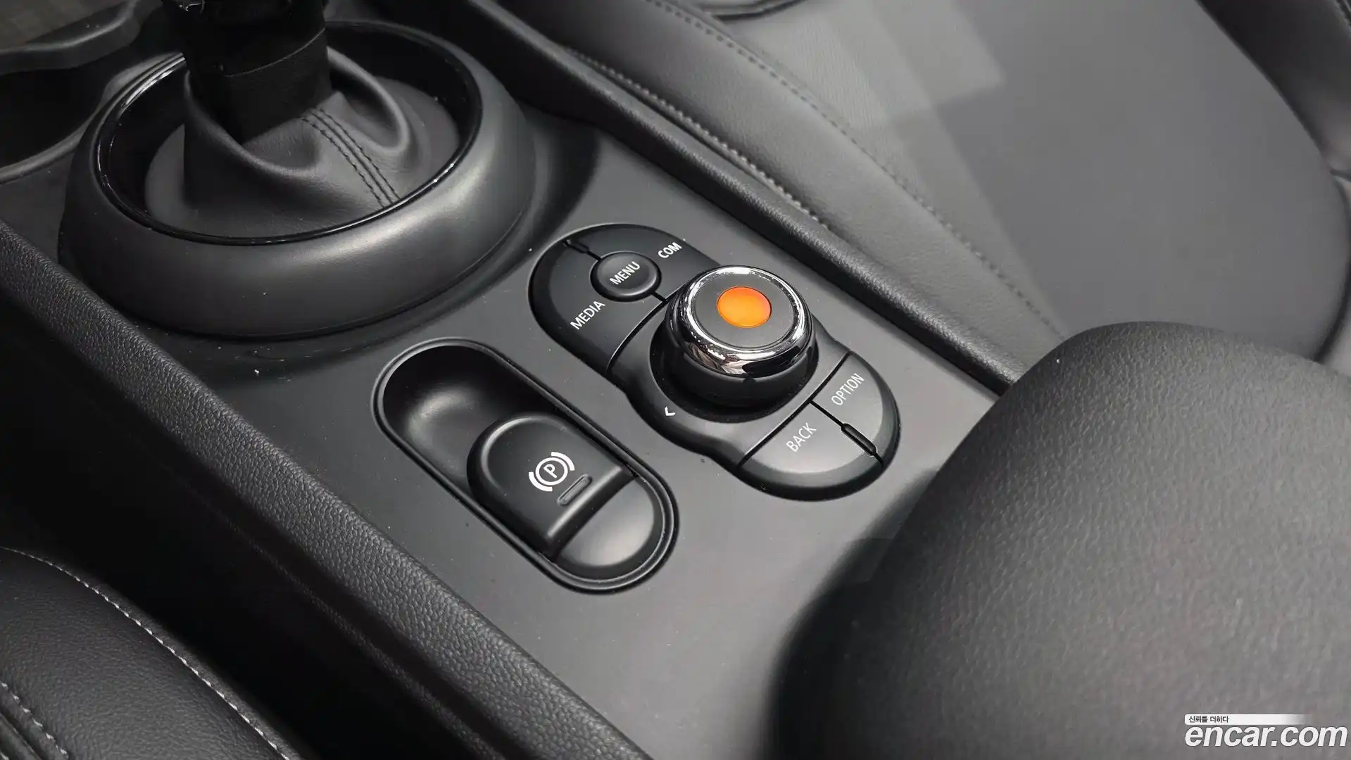 Clubman Mini 2019.6-OPTION-042