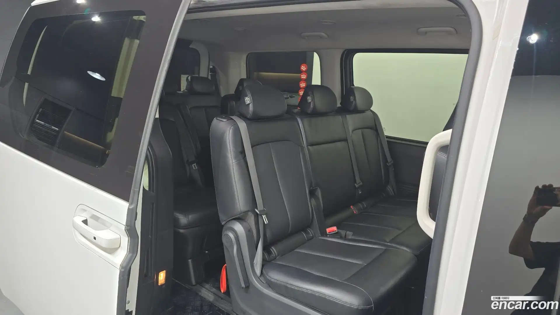Staria Hyundai 2022.6-OPTION-015