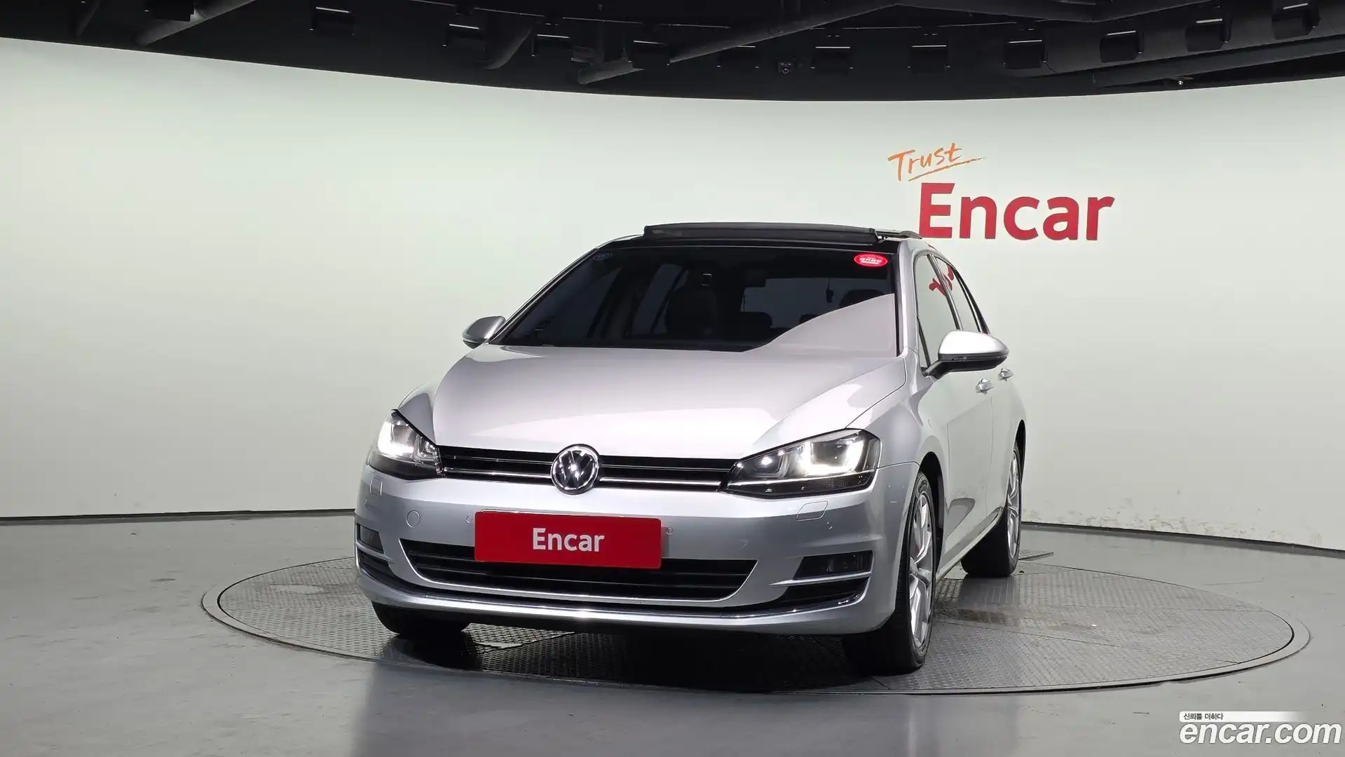 Golf Volkswagen 2016.4-OUTER-003