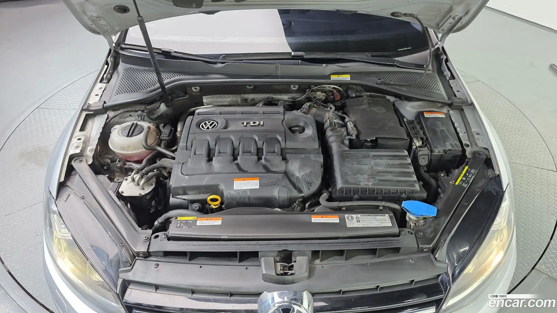 Golf Volkswagen 2016.4-OUTER-006