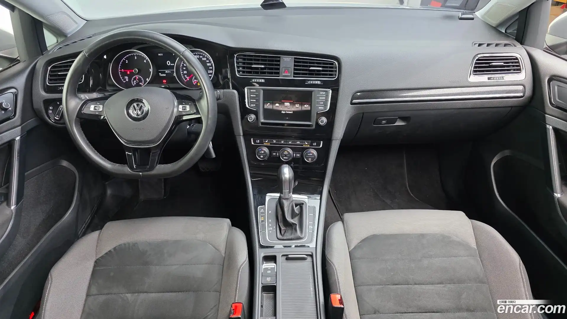 Golf Volkswagen 2016.4-INNER-007