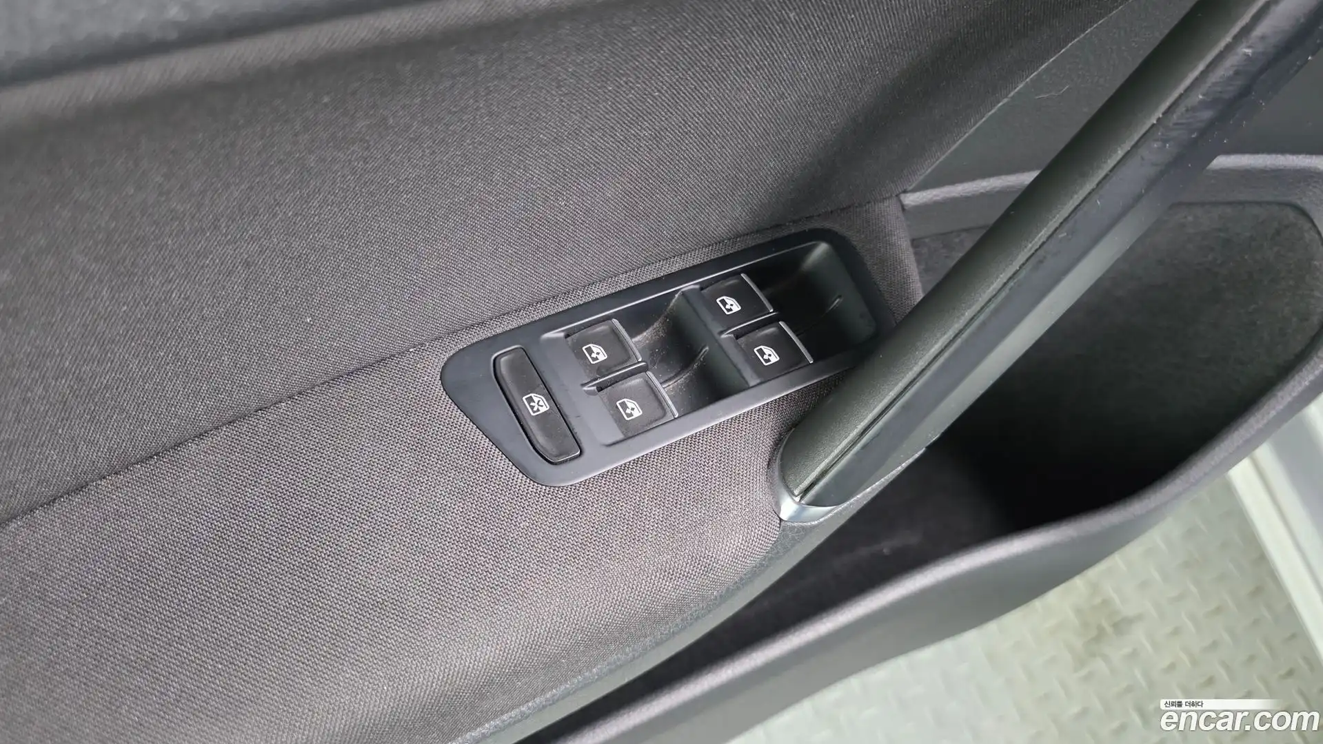 Golf Volkswagen 2016.4-OPTION-020
