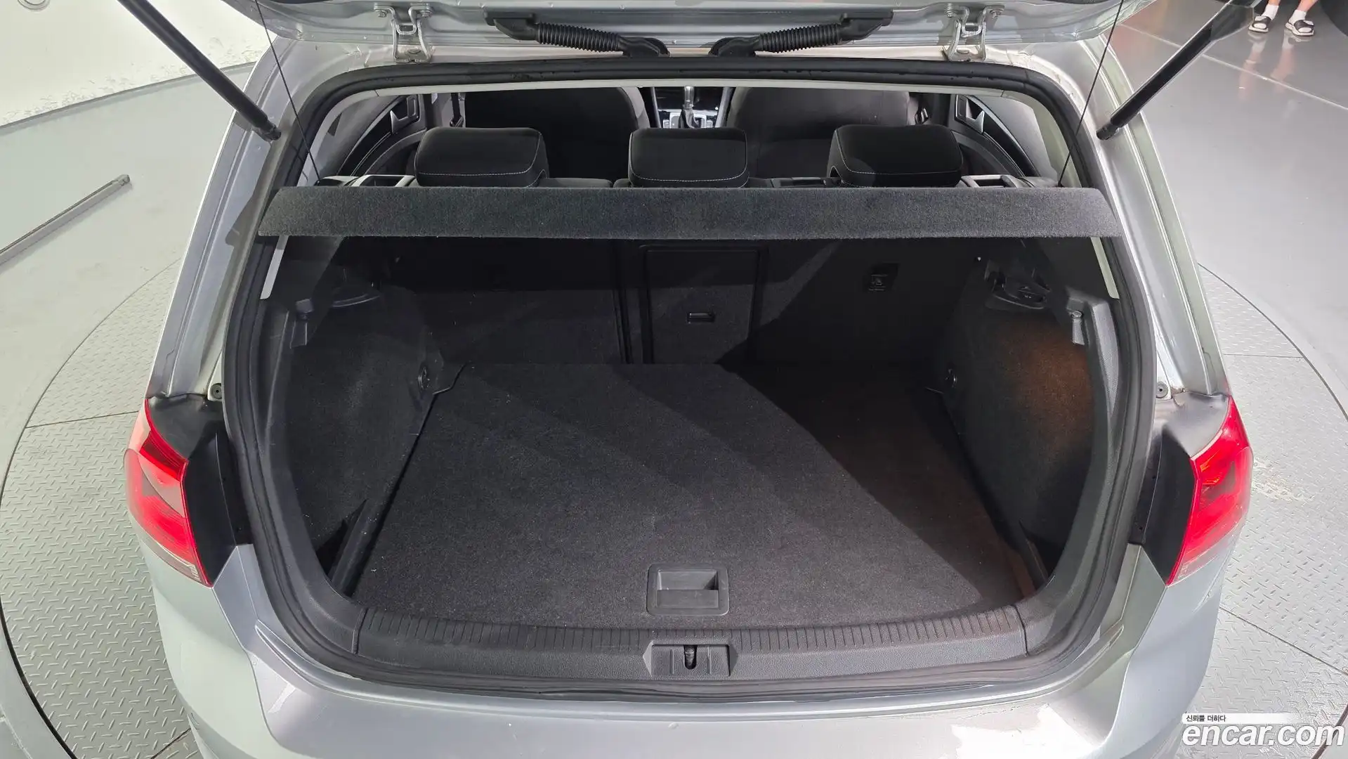 Golf Volkswagen 2016.4-OPTION-024