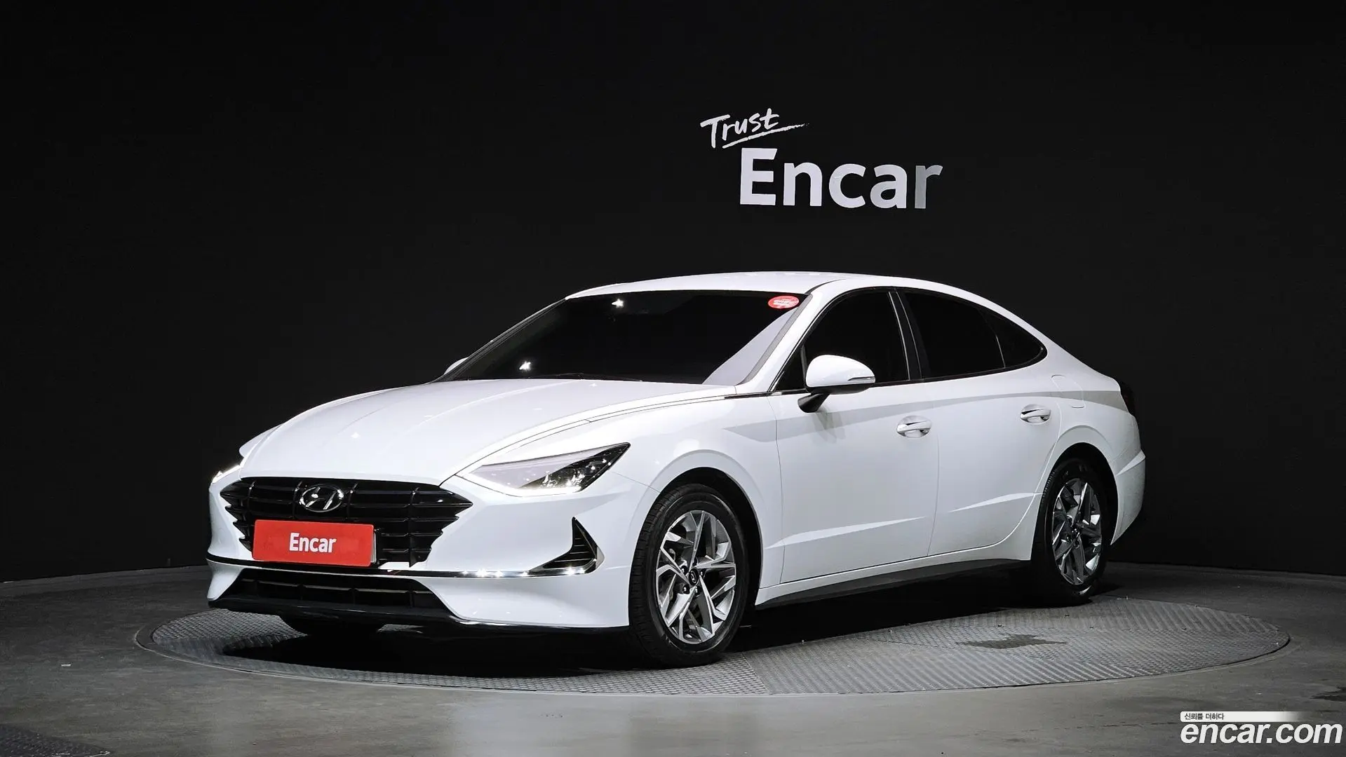 Main__Slider__Photo:Sonata Hyundai 2020.4-0
