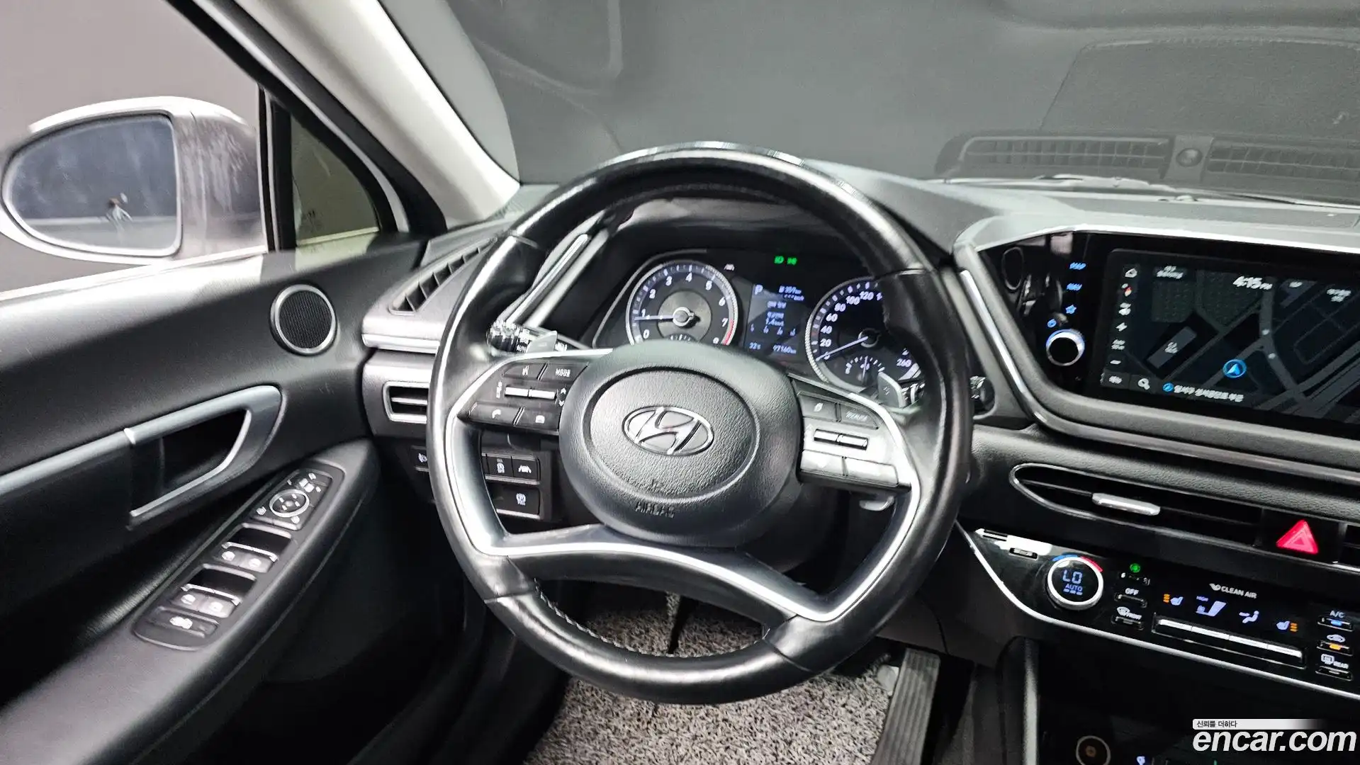 Sonata Hyundai 2020.4-OPTION-017