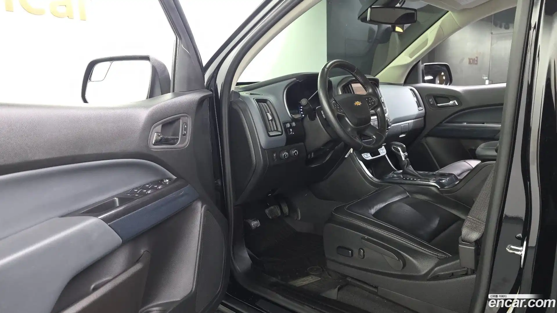 Colorado Chevrolet 2022.11-INNER-010