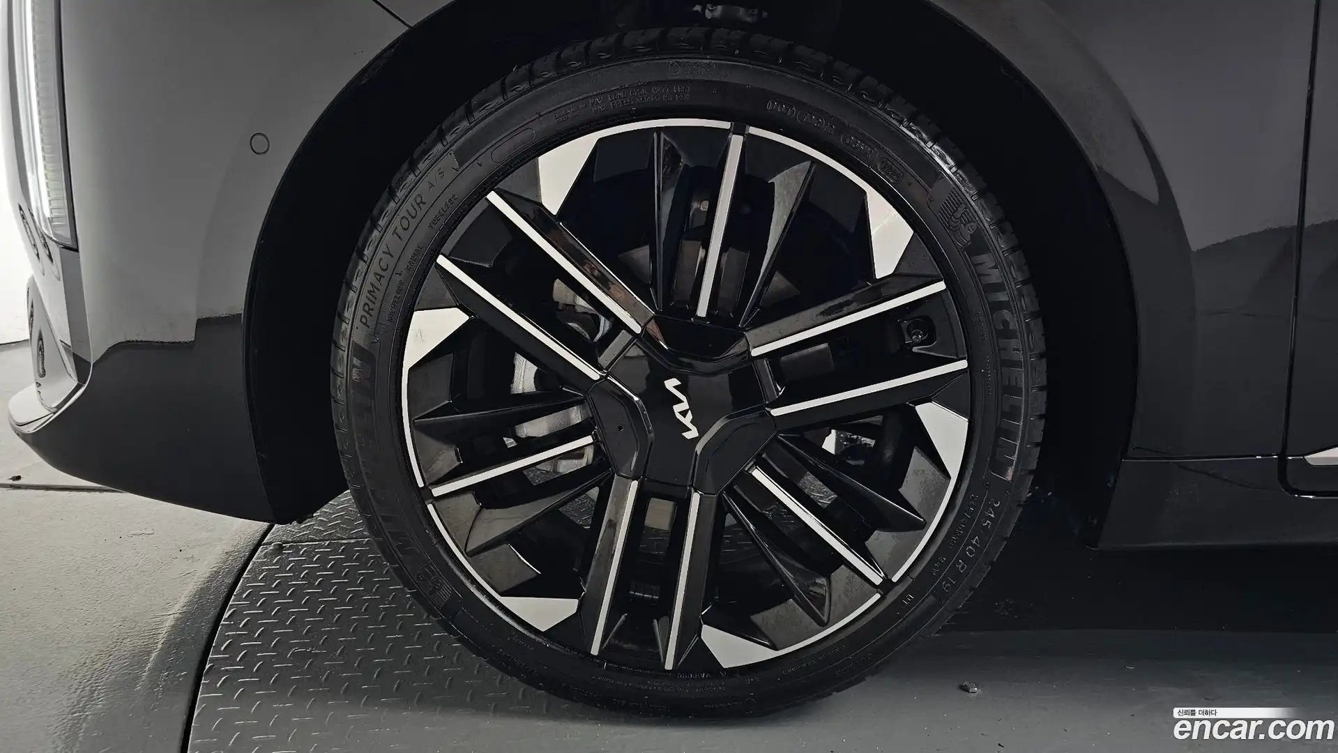 K8 Kia 2025.6-OUTER-005