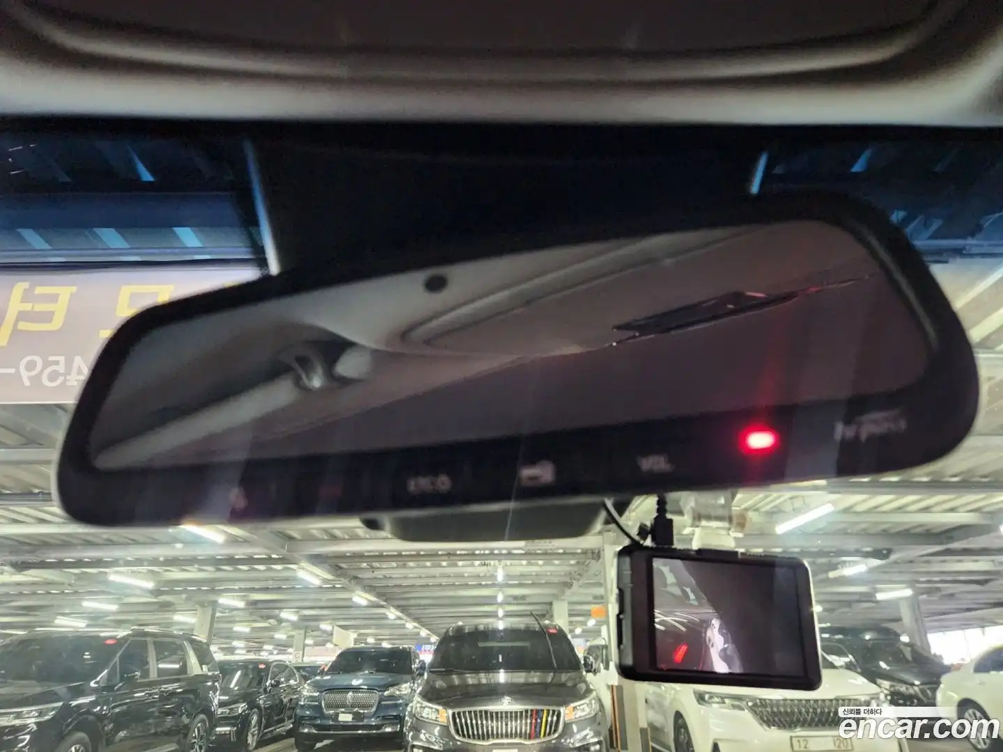 Grandeur Hyundai 2018.11-INNER-008