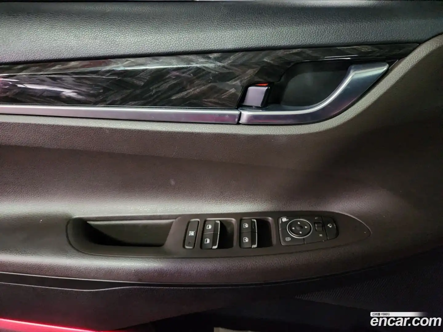 Grandeur Hyundai 2018.11-OPTION-018