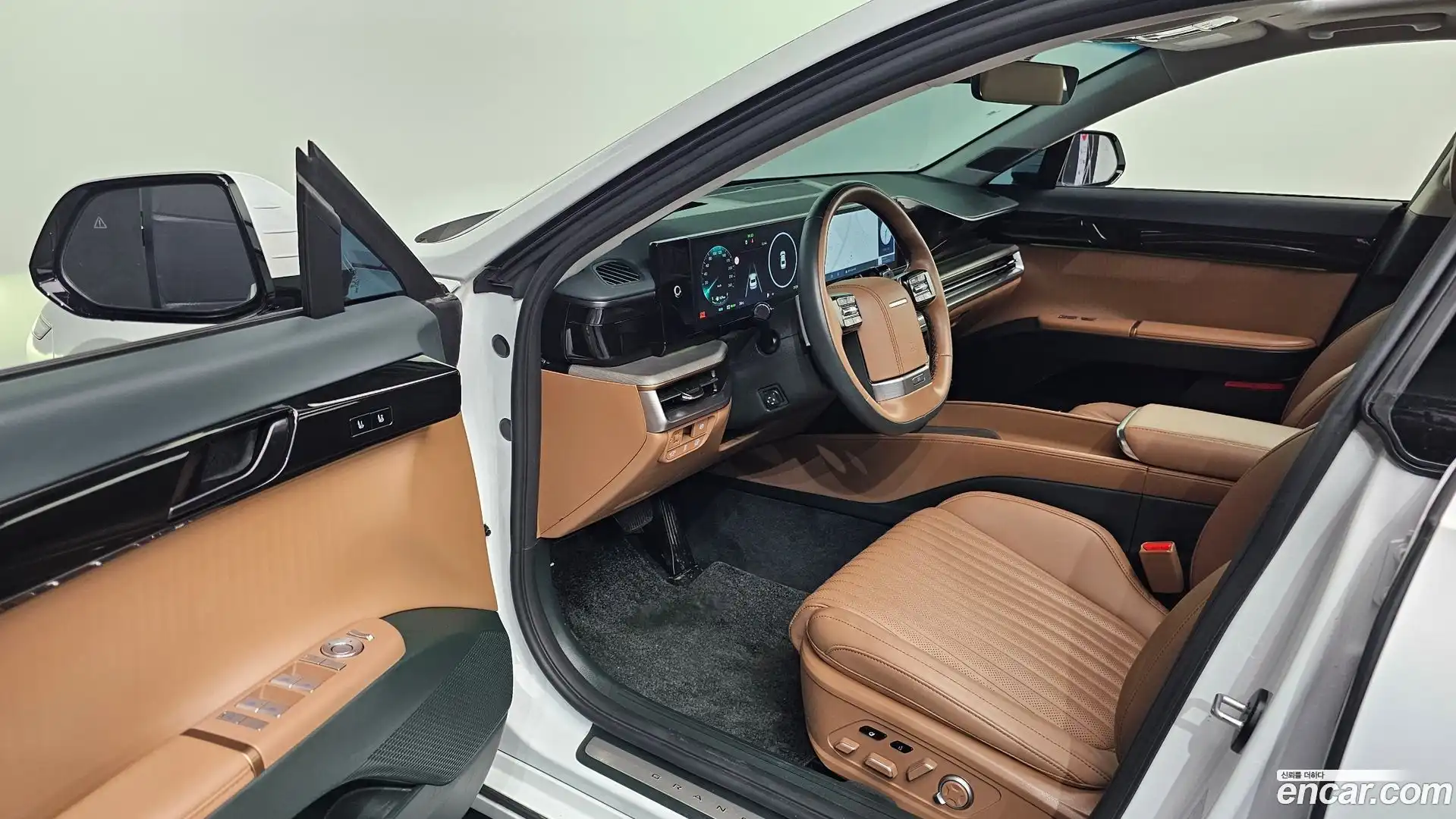 Grandeur Hyundai 2024.6-INNER-010