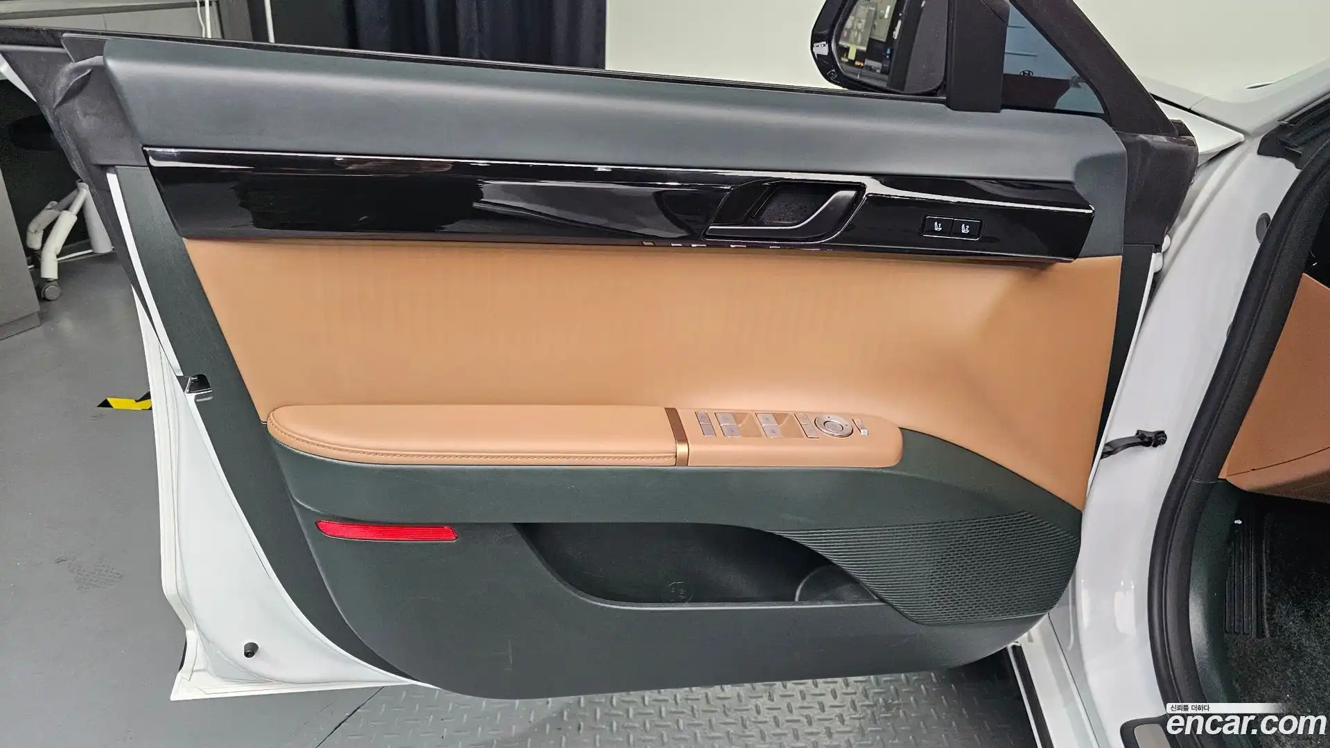 Grandeur Hyundai 2024.6-INNER-034