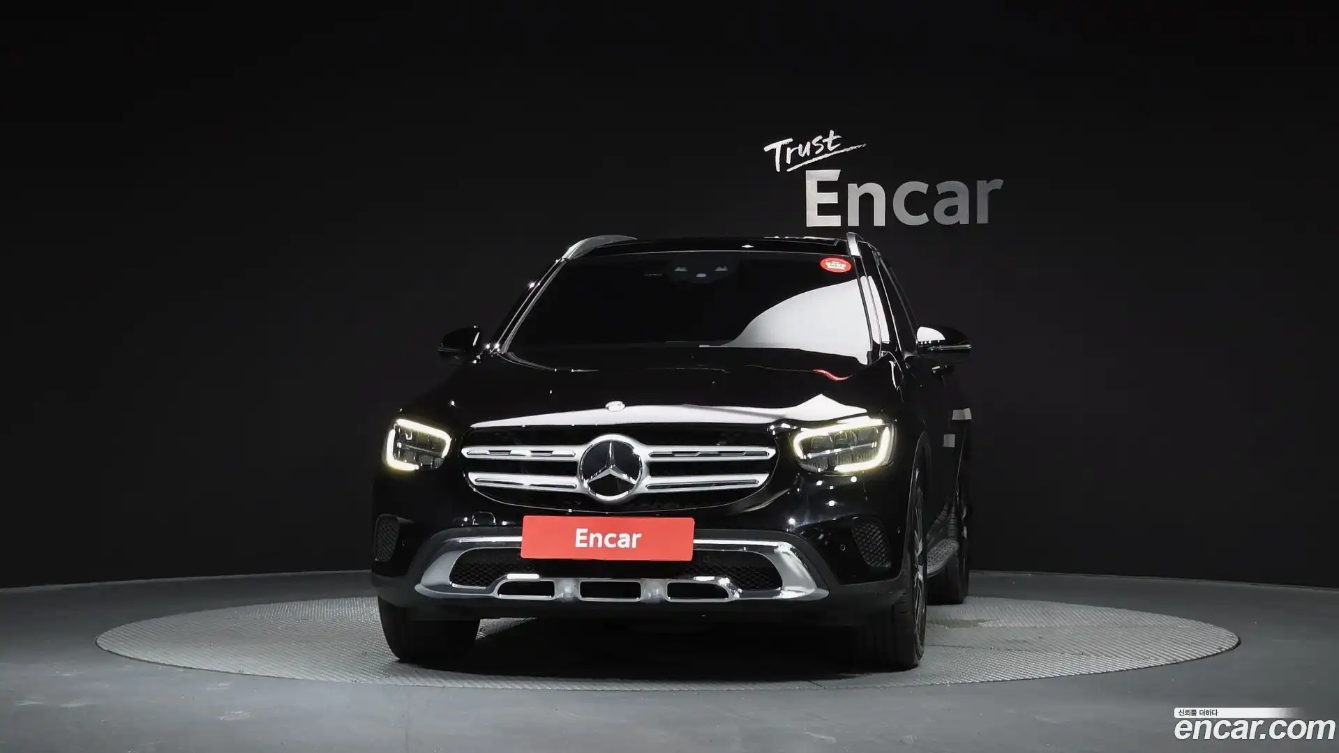 GLC-Class Mercedes-Benz 2020.2-OUTER-003