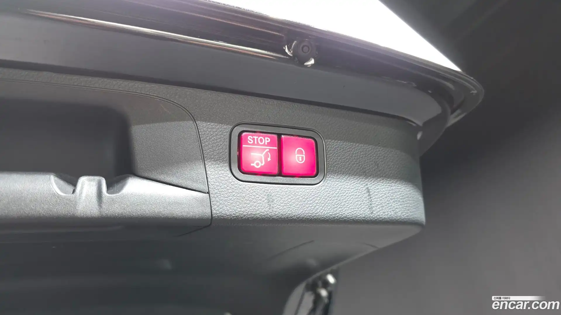 GLC-Class Mercedes-Benz 2020.2-OPTION-045