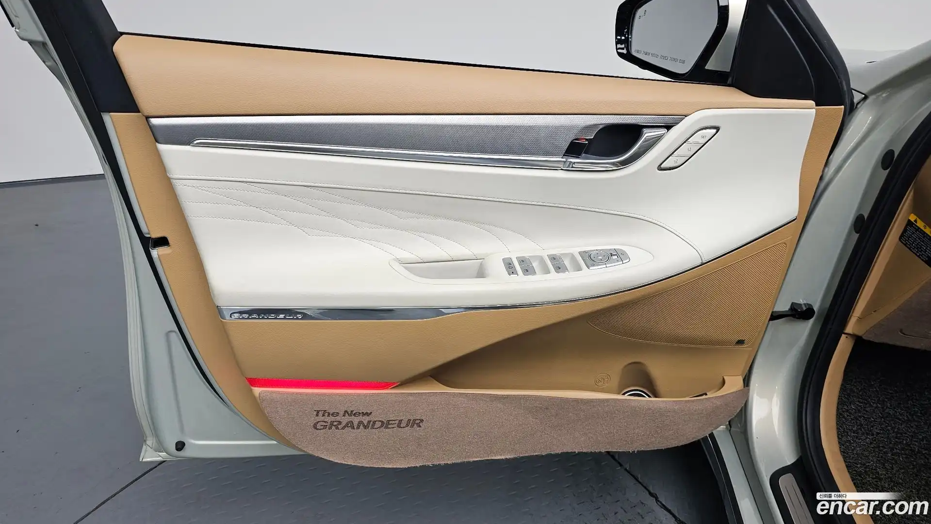 Grandeur Hyundai 2020.2-INNER-034