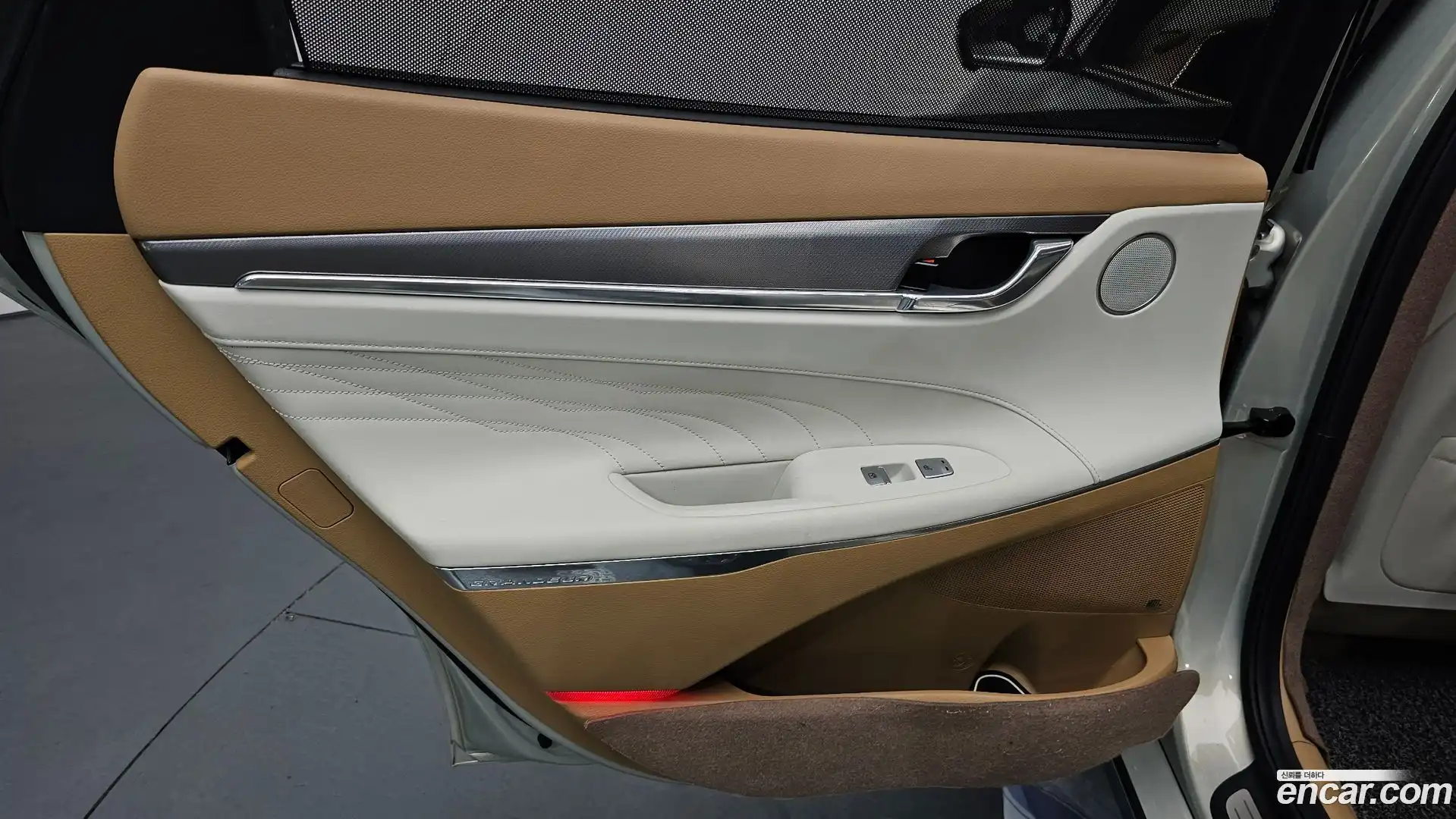 Grandeur Hyundai 2020.2-INNER-035
