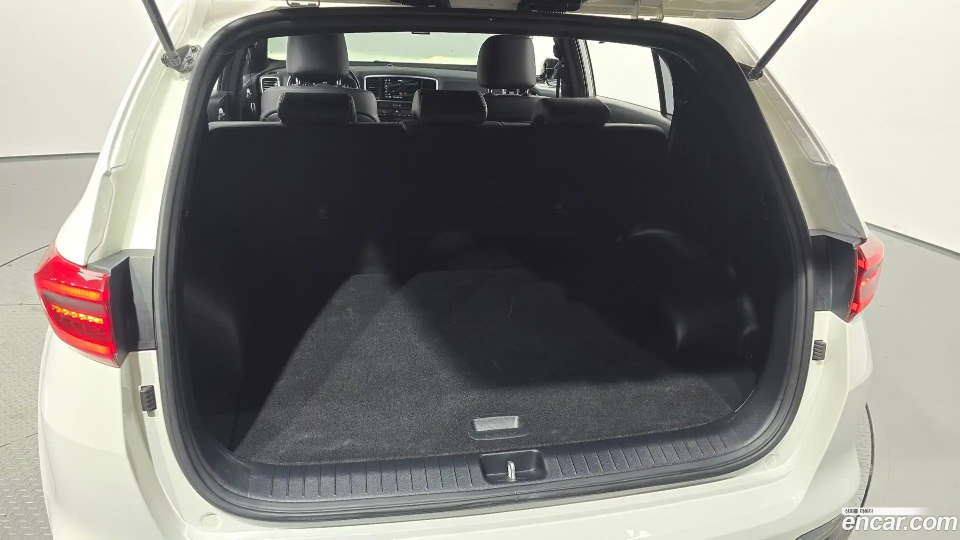 Sportage Kia 2018.7-OPTION-044