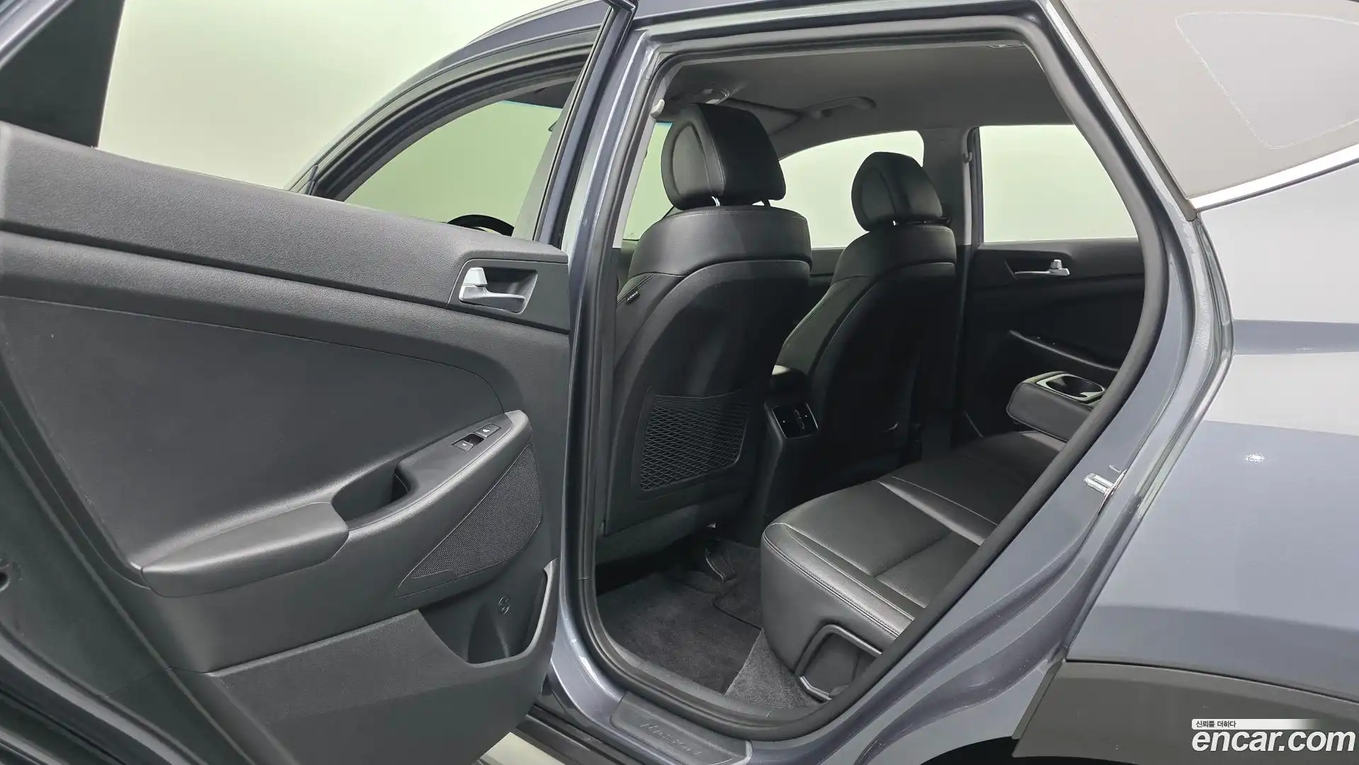 Tucson Hyundai 2016.2-OPTION-020