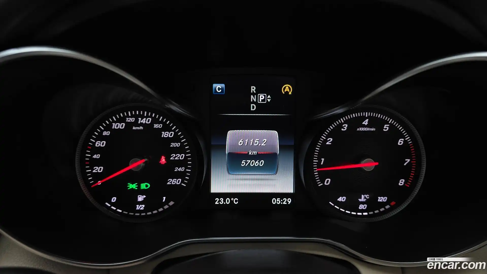 C-Class Mercedes-Benz 2014.10-INNER-008
