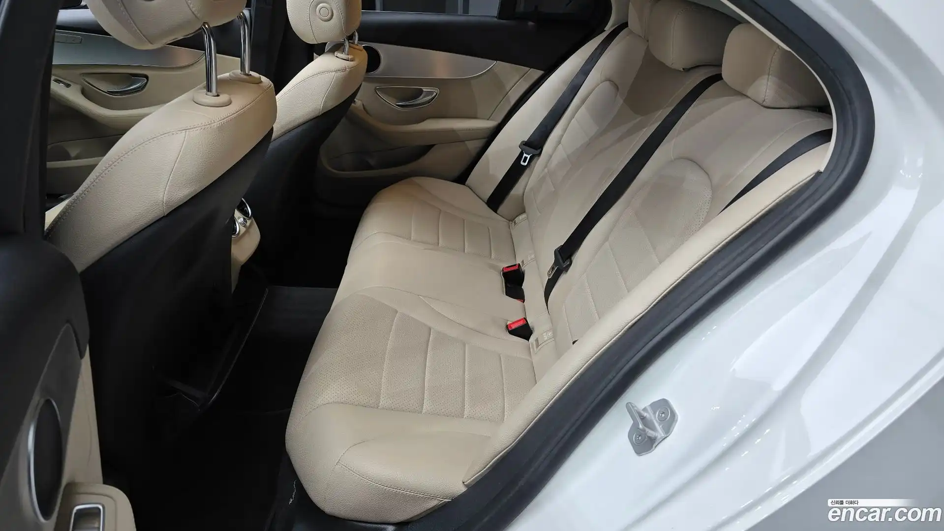 C-Class Mercedes-Benz 2014.10-OPTION-016